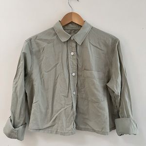 Everlane cropped oversized cropped button down sage green women’s size S